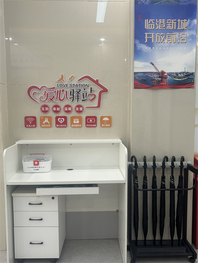 1727742235740537.jpg ce100cb7c47749b589d203a76765411.jpg