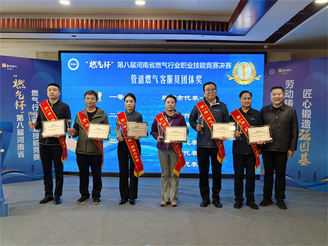 1758534700225713.jpg b1d29974c35be71d74645447eb3b32e8.jpg